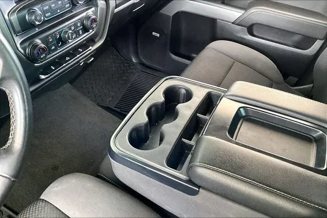 2018 Chevrolet Silverado 1500 LT thumbnail 15
