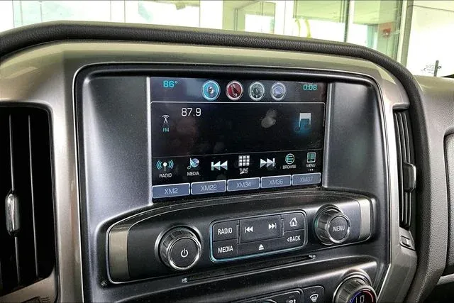 2018 Chevrolet Silverado 1500 LT thumbnail 22