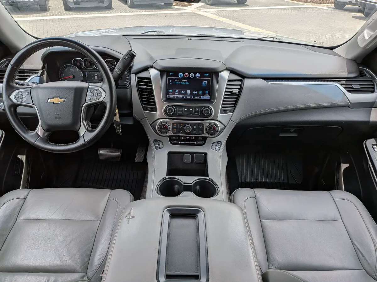 2018 Chevrolet Tahoe LT thumbnail 19