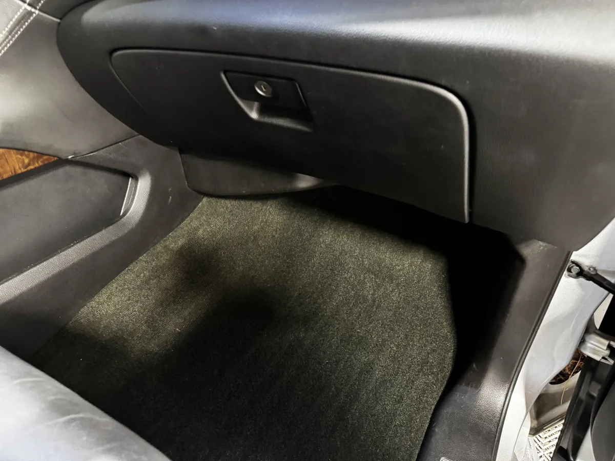 2018 Chevrolet Tahoe LT thumbnail 36
