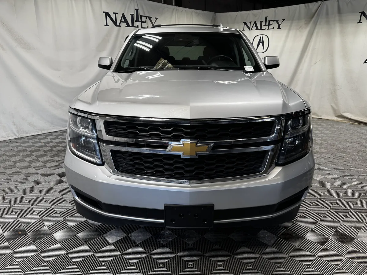 2018 Chevrolet Tahoe LT thumbnail 9