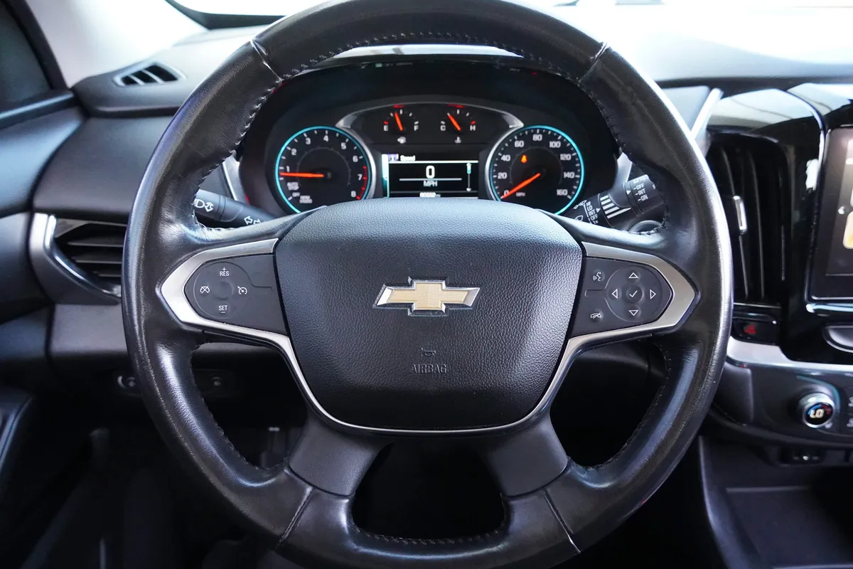 2018 Chevrolet Traverse LT Cloth thumbnail 16