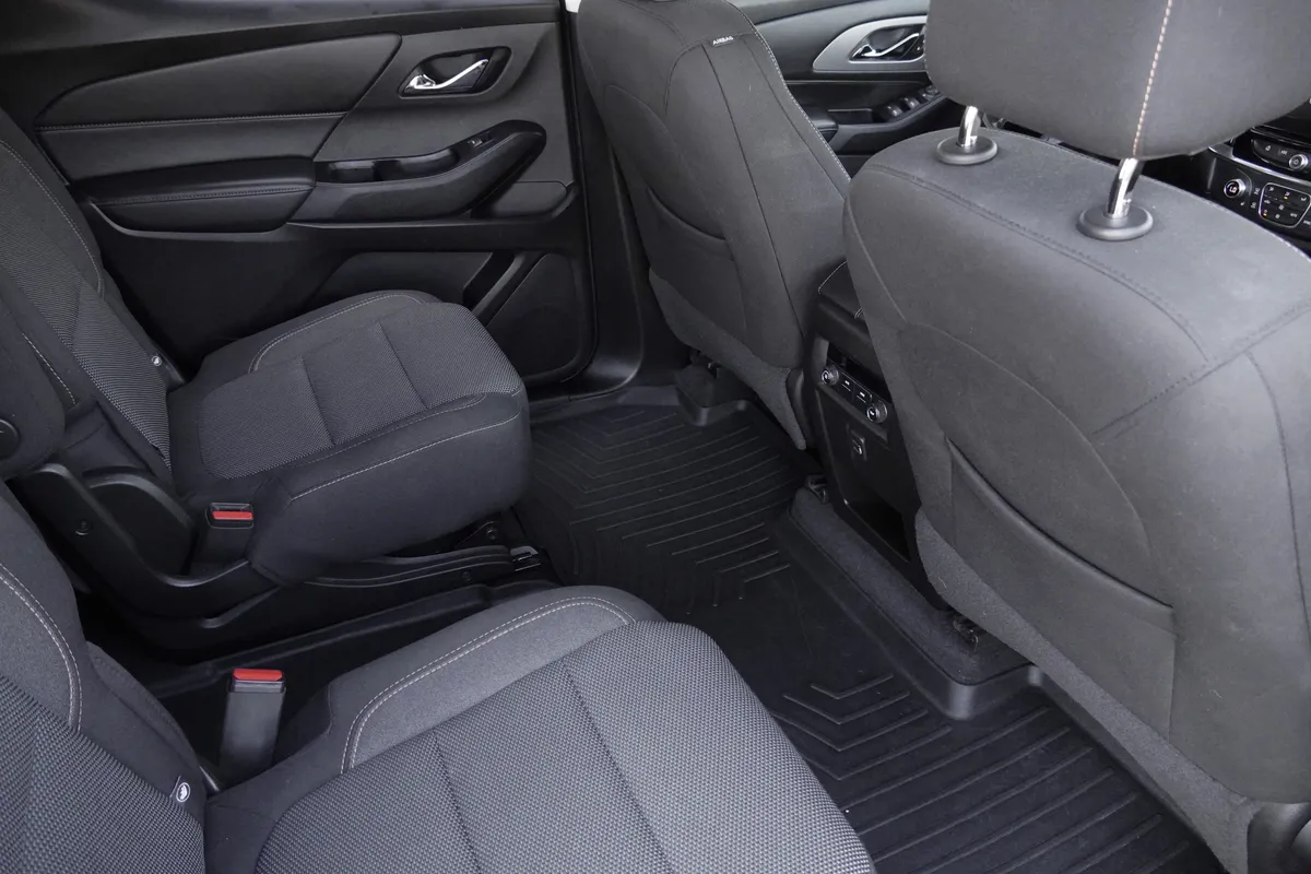 2018 Chevrolet Traverse LT Cloth thumbnail 31