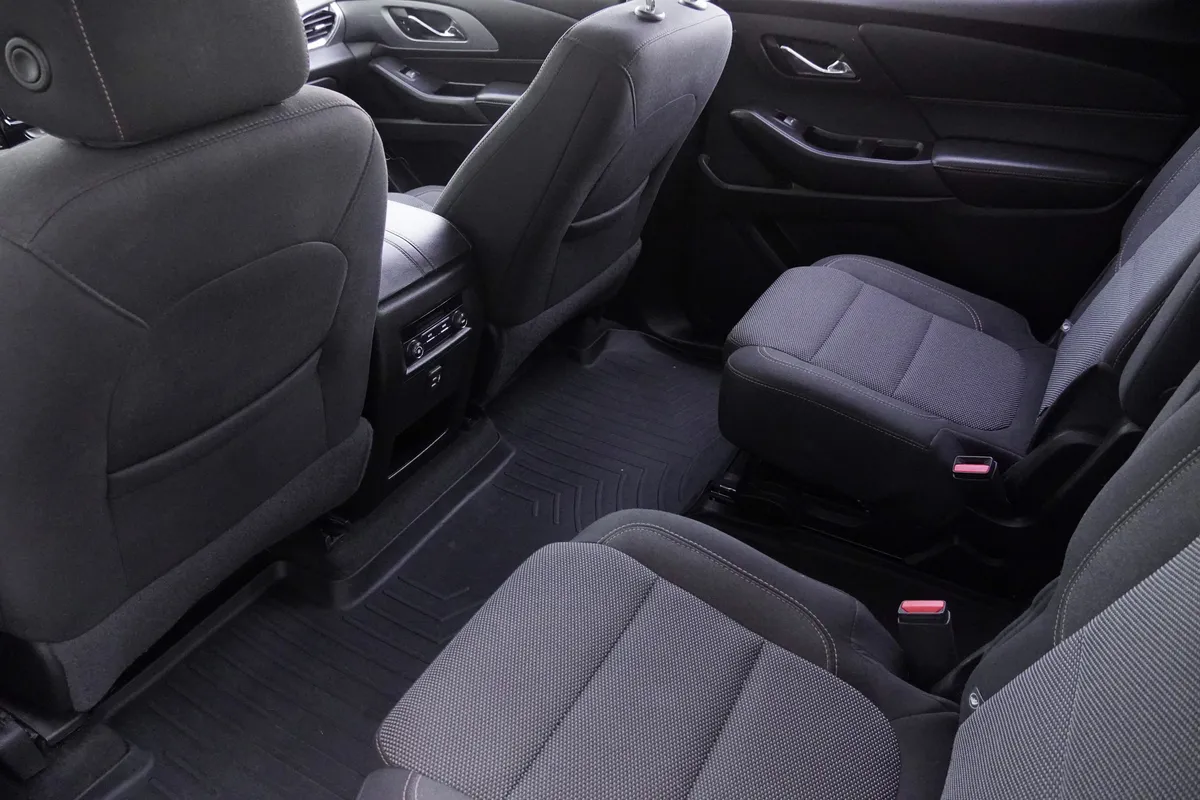 2018 Chevrolet Traverse LT Cloth thumbnail 32