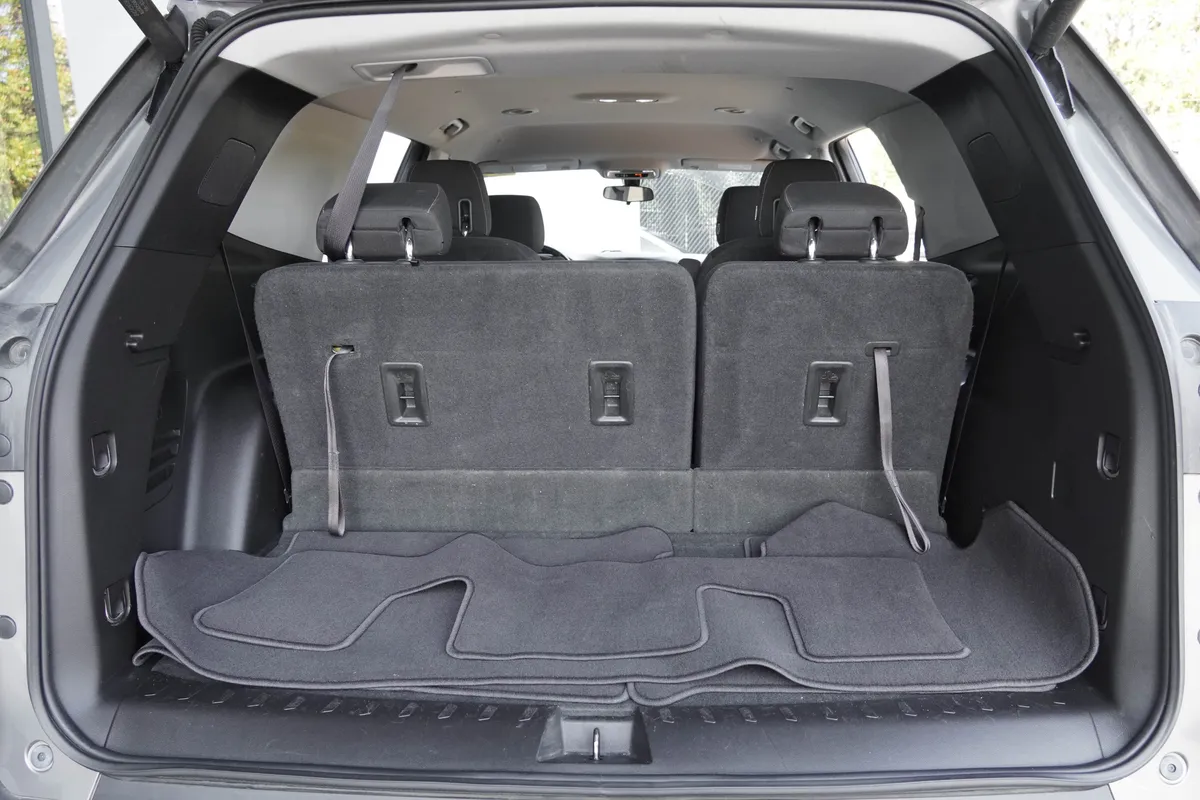 2018 Chevrolet Traverse LT Cloth thumbnail 38