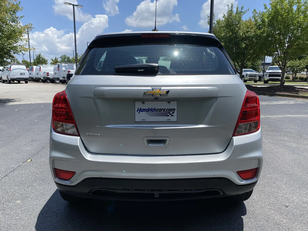 2018 Chevrolet Trax LS thumbnail 7