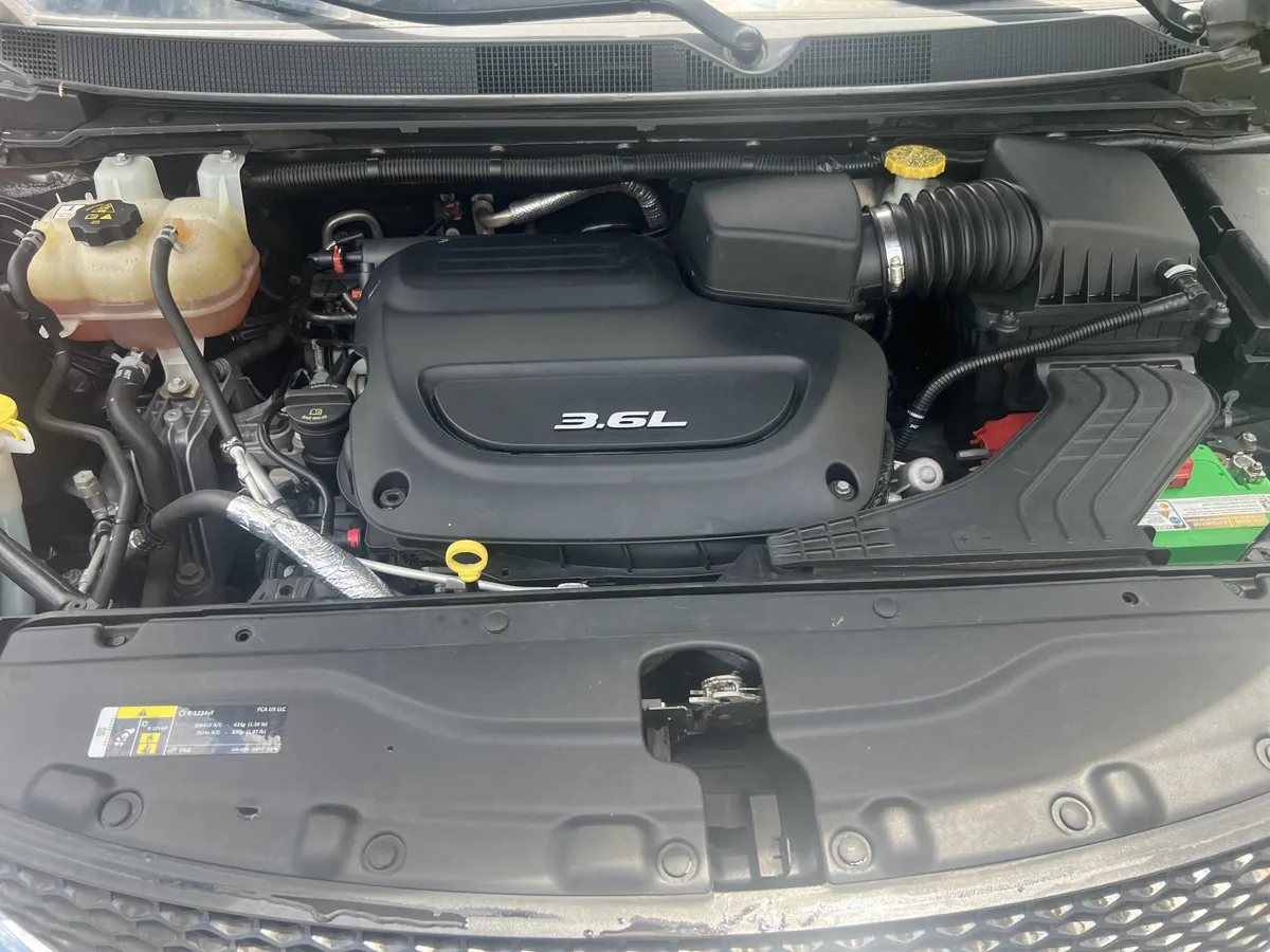 2018 Chrysler Pacifica Touring L thumbnail 34