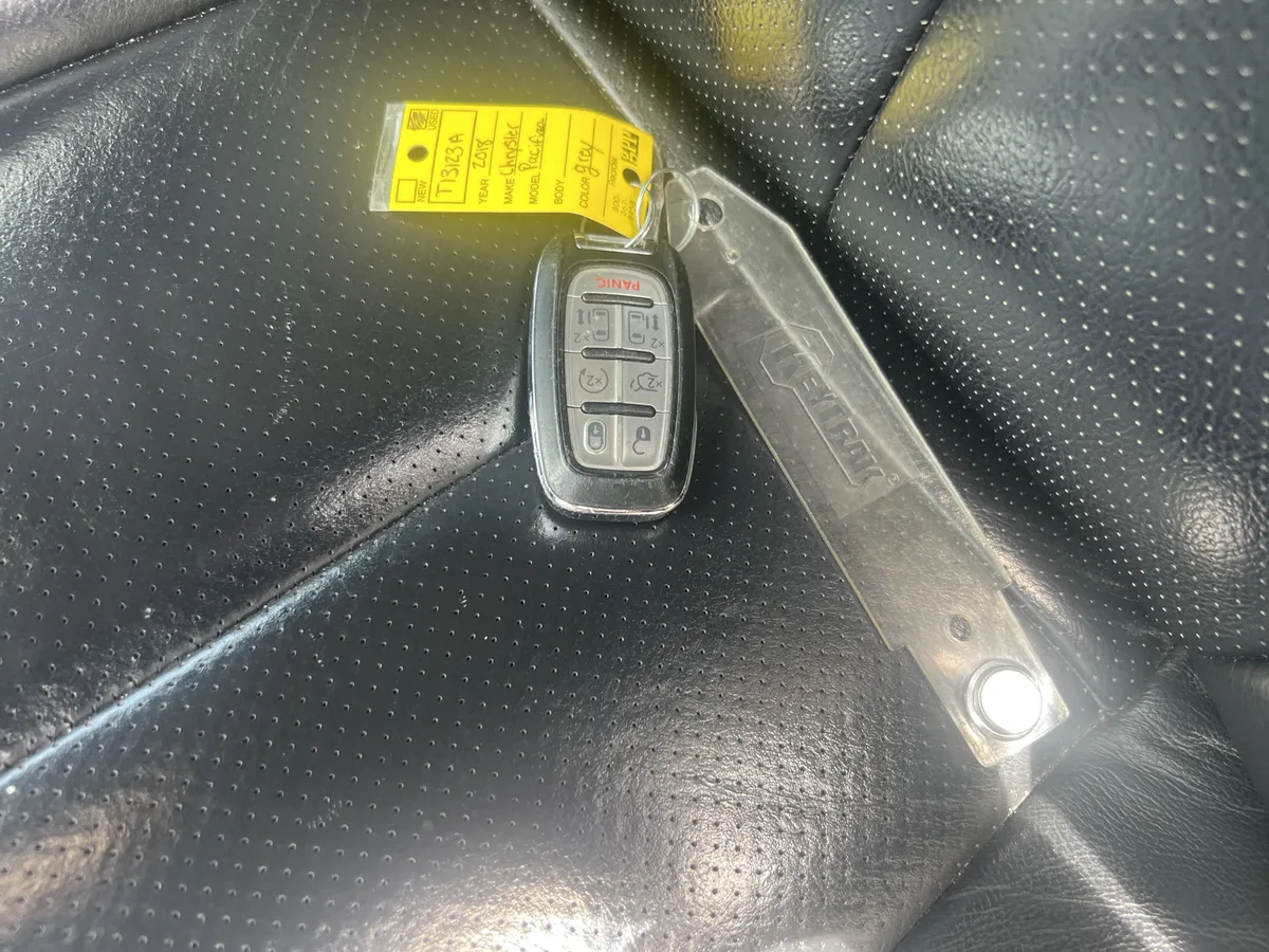 2018 Chrysler Pacifica Touring L thumbnail 36