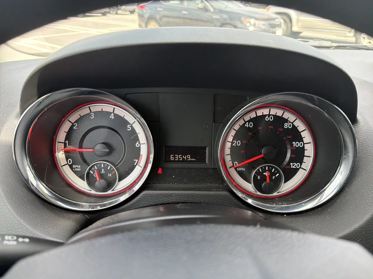 2018 Dodge Grand Caravan SE thumbnail 14