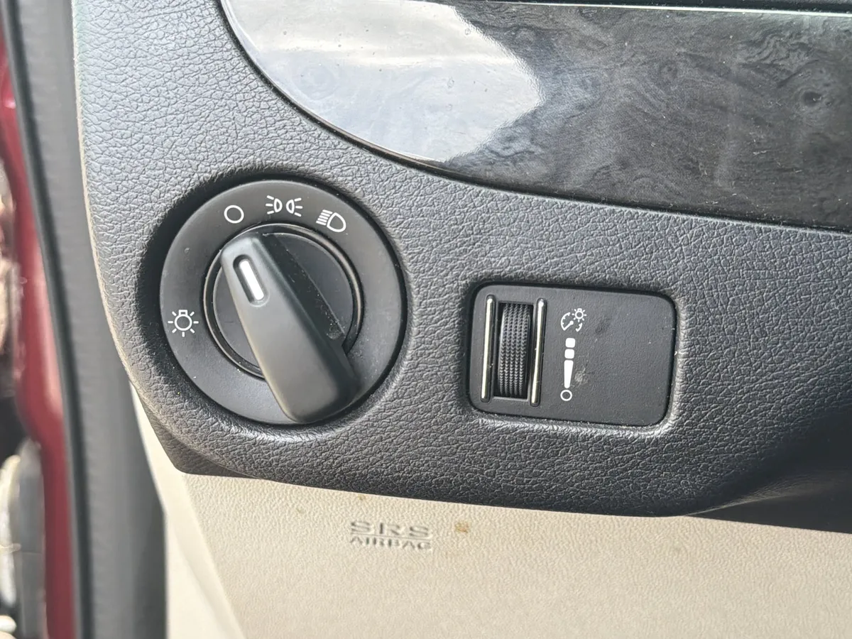 2018 Dodge Grand Caravan SE thumbnail 15