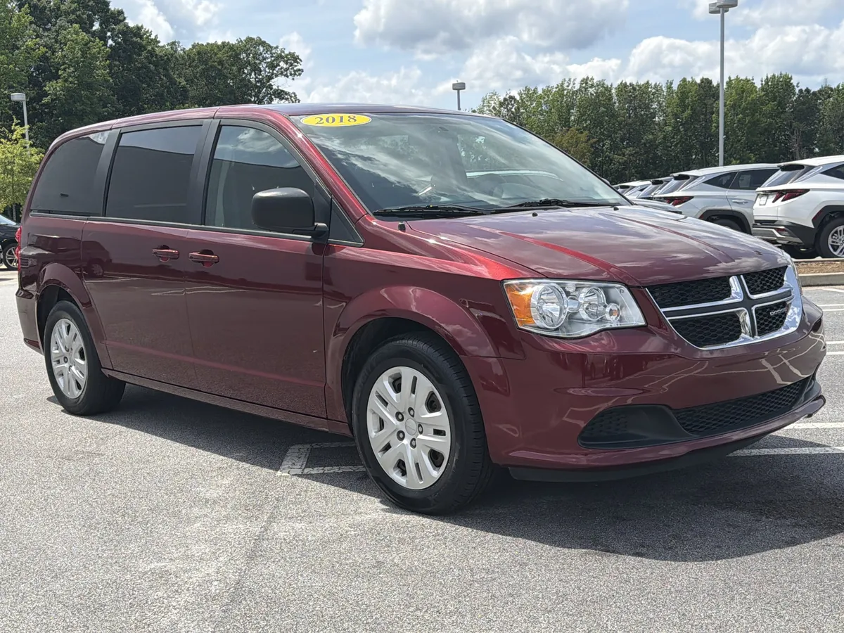 2018 Dodge Grand Caravan SE thumbnail 28