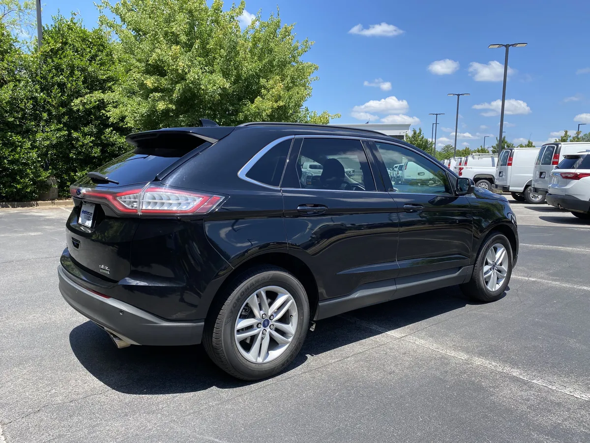 2018 Ford Edge SEL thumbnail 8