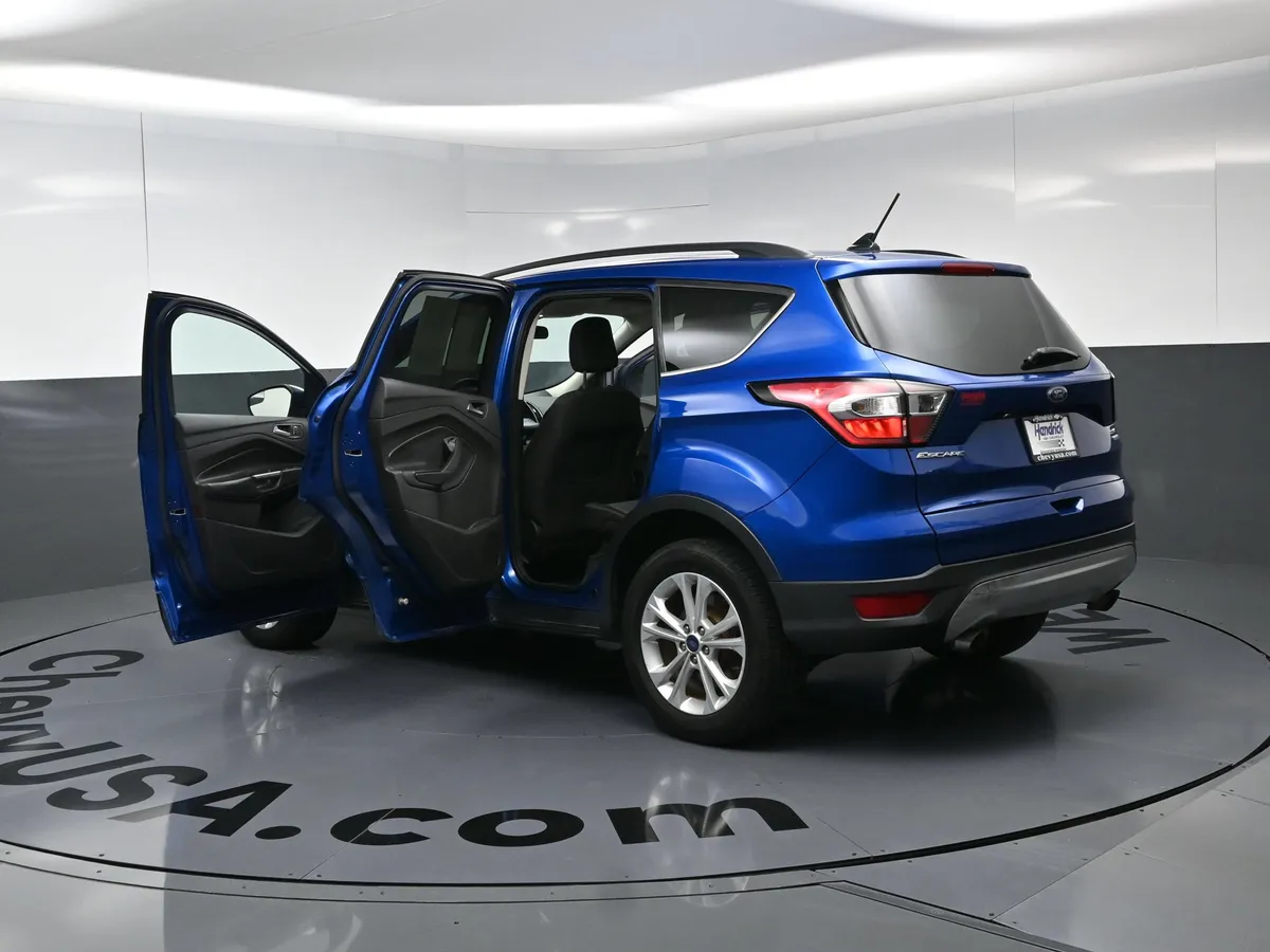 2018 Ford Escape SE thumbnail 27