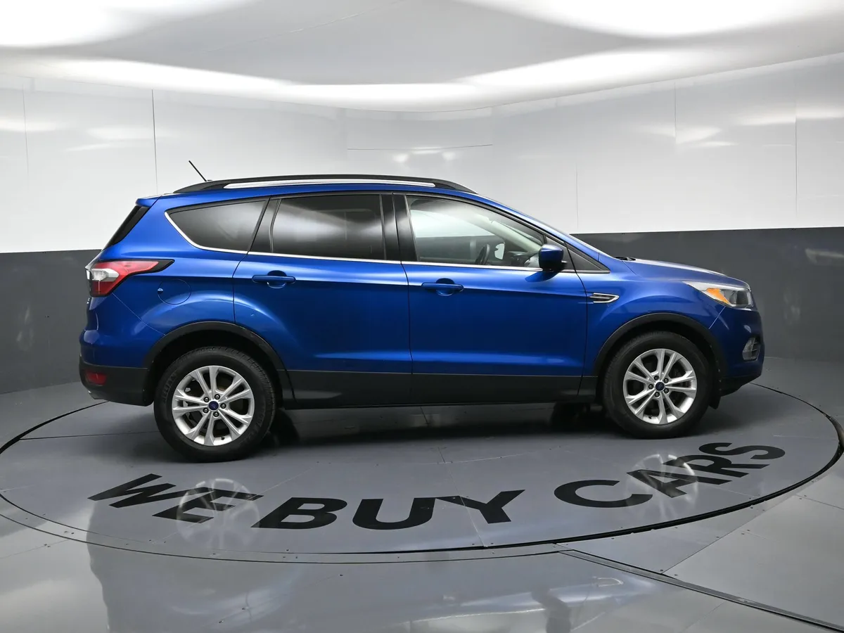 2018 Ford Escape SE thumbnail 9