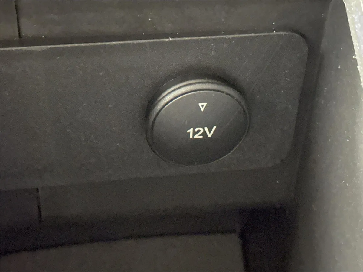 2018 Ford Escape SE thumbnail 32