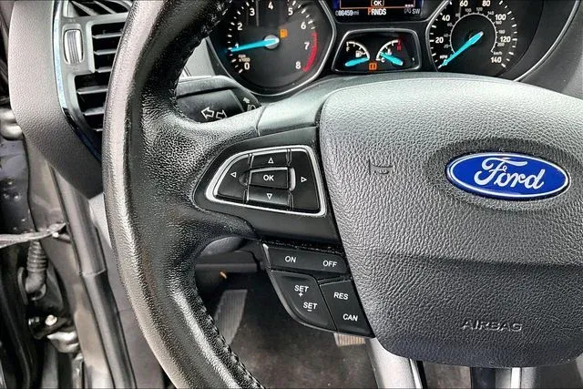 2018 Ford Escape Titanium thumbnail 10
