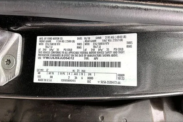 2018 Ford Escape Titanium thumbnail 16