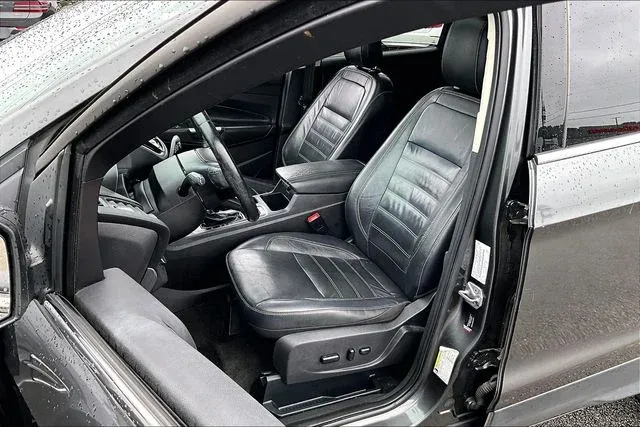 2018 Ford Escape Titanium thumbnail 18