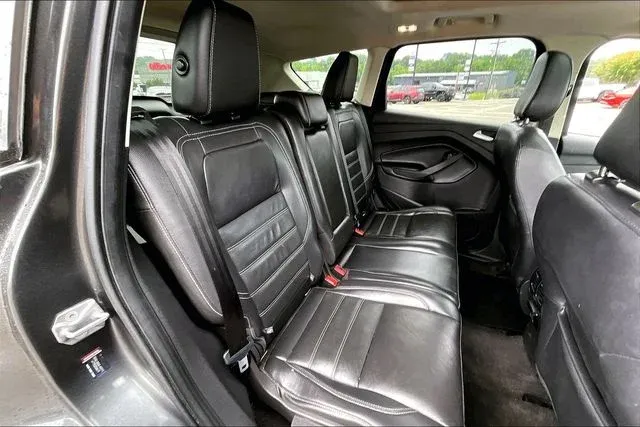 2018 Ford Escape Titanium thumbnail 20