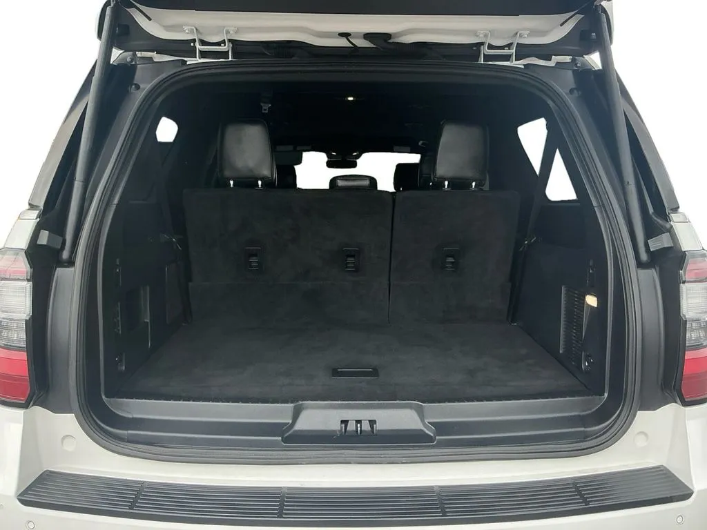 2018 Ford Expedition Max Limited thumbnail 24