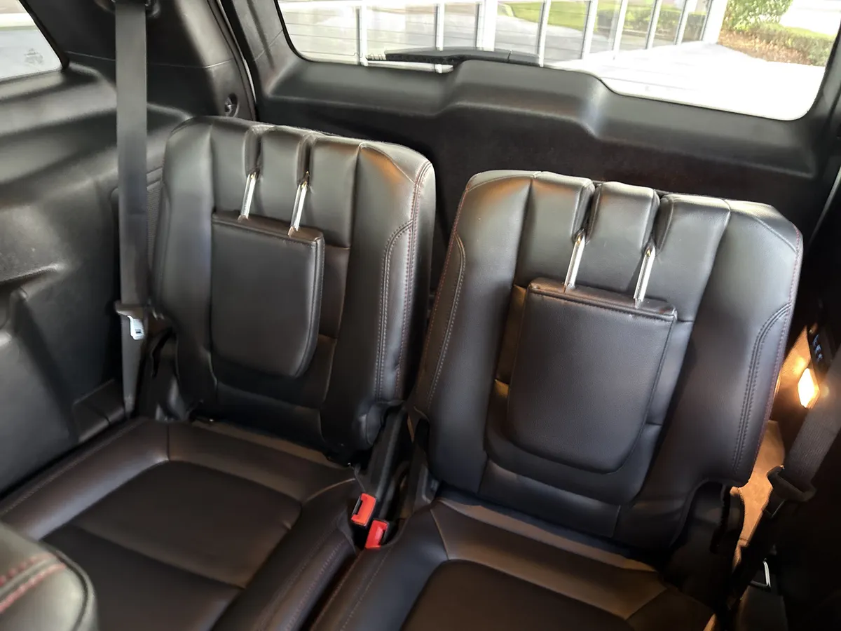 2018 Ford Explorer Sport thumbnail 31
