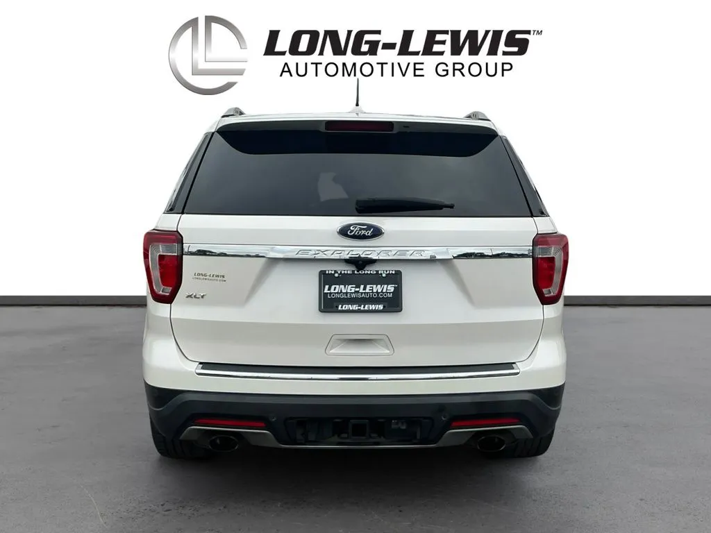 2018 Ford Explorer XLT thumbnail 5