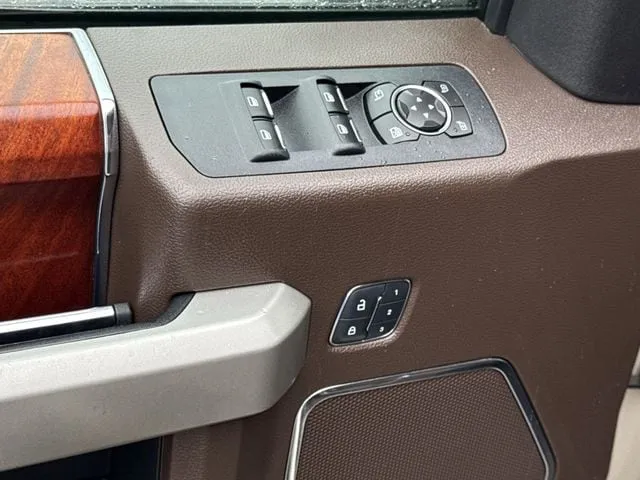 2018 Ford F-150 thumbnail 18