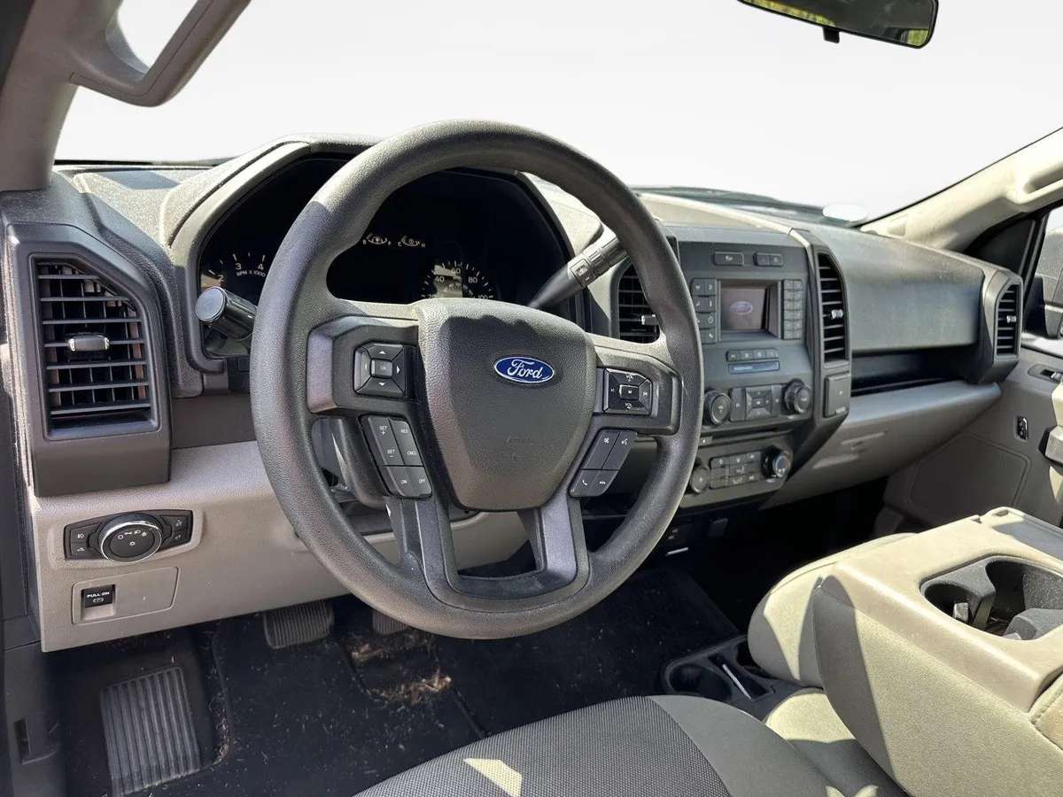 2018 Ford F-150 XL thumbnail 10
