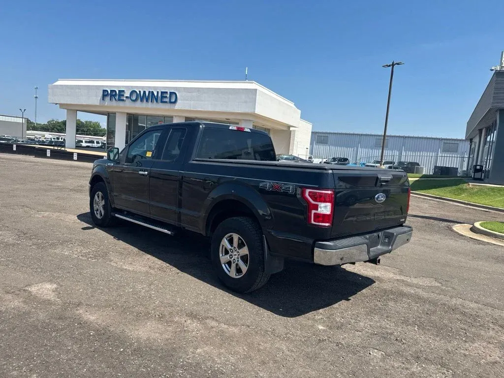 2018 Ford F-150 XLT thumbnail 12