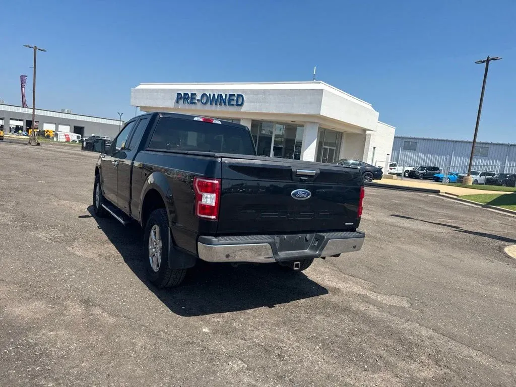 2018 Ford F-150 XLT thumbnail 13