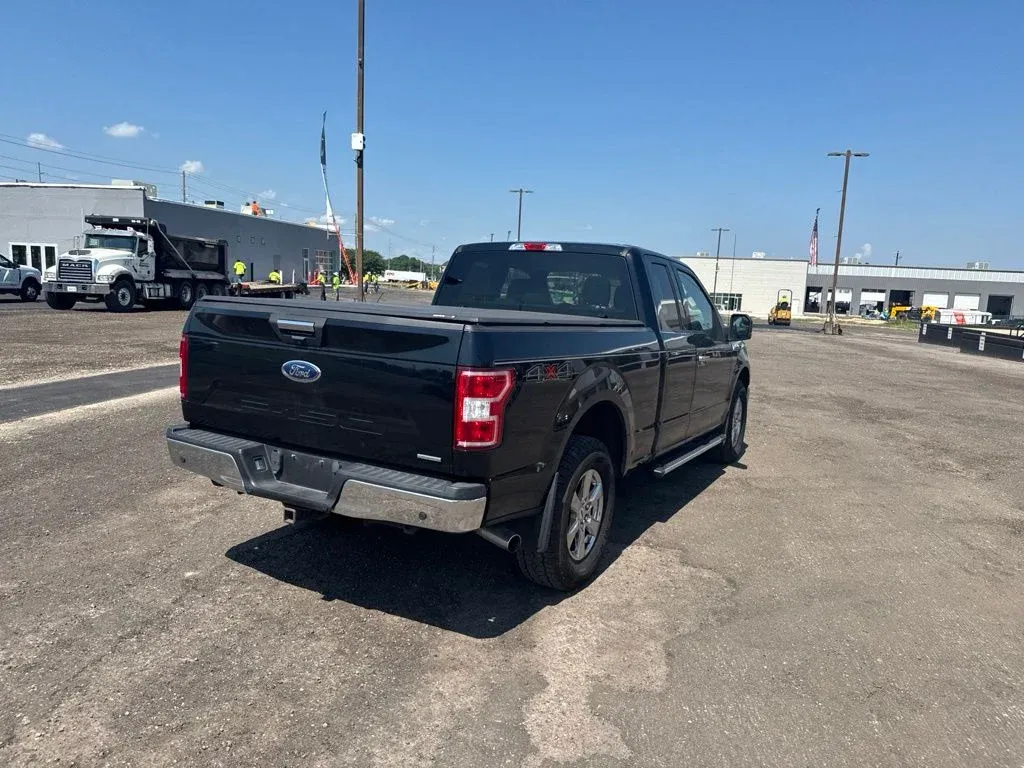 2018 Ford F-150 XLT thumbnail 16