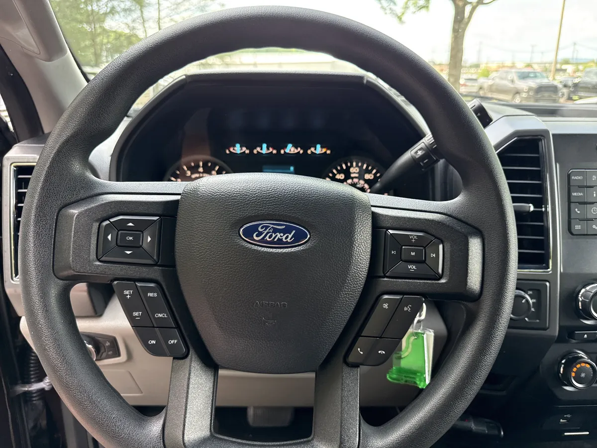 2018 Ford F-150 XLT thumbnail 22