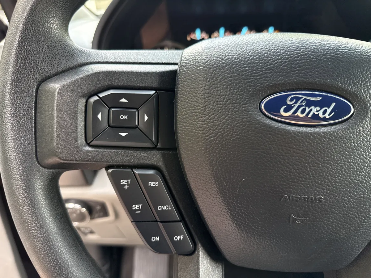 2018 Ford F-150 XLT thumbnail 23