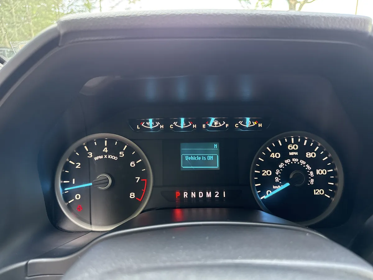 2018 Ford F-150 XLT thumbnail 25