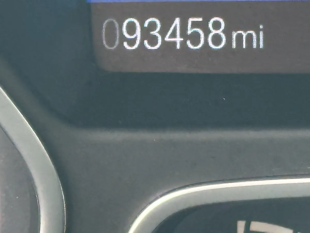 2018 Ford Focus Titanium thumbnail 19