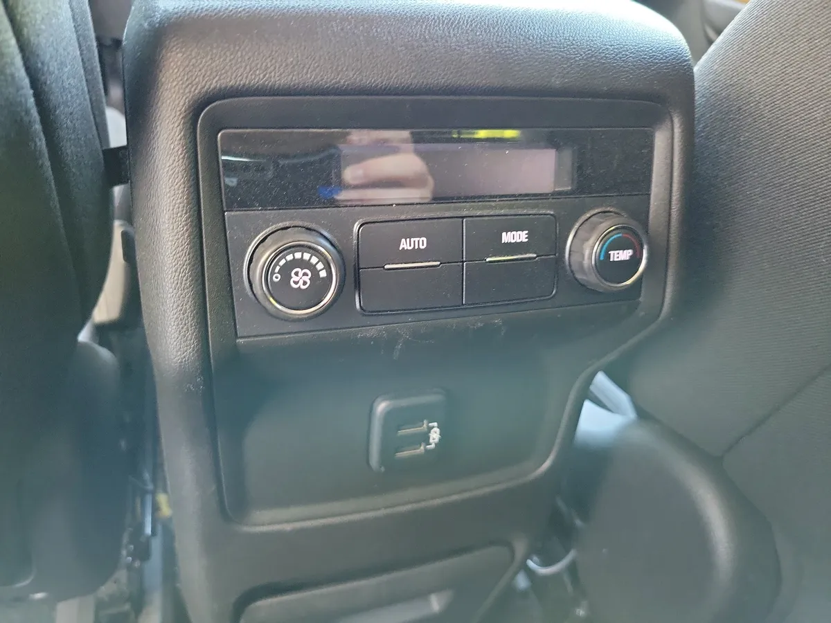 2018 GMC Acadia SLE-1 thumbnail 13