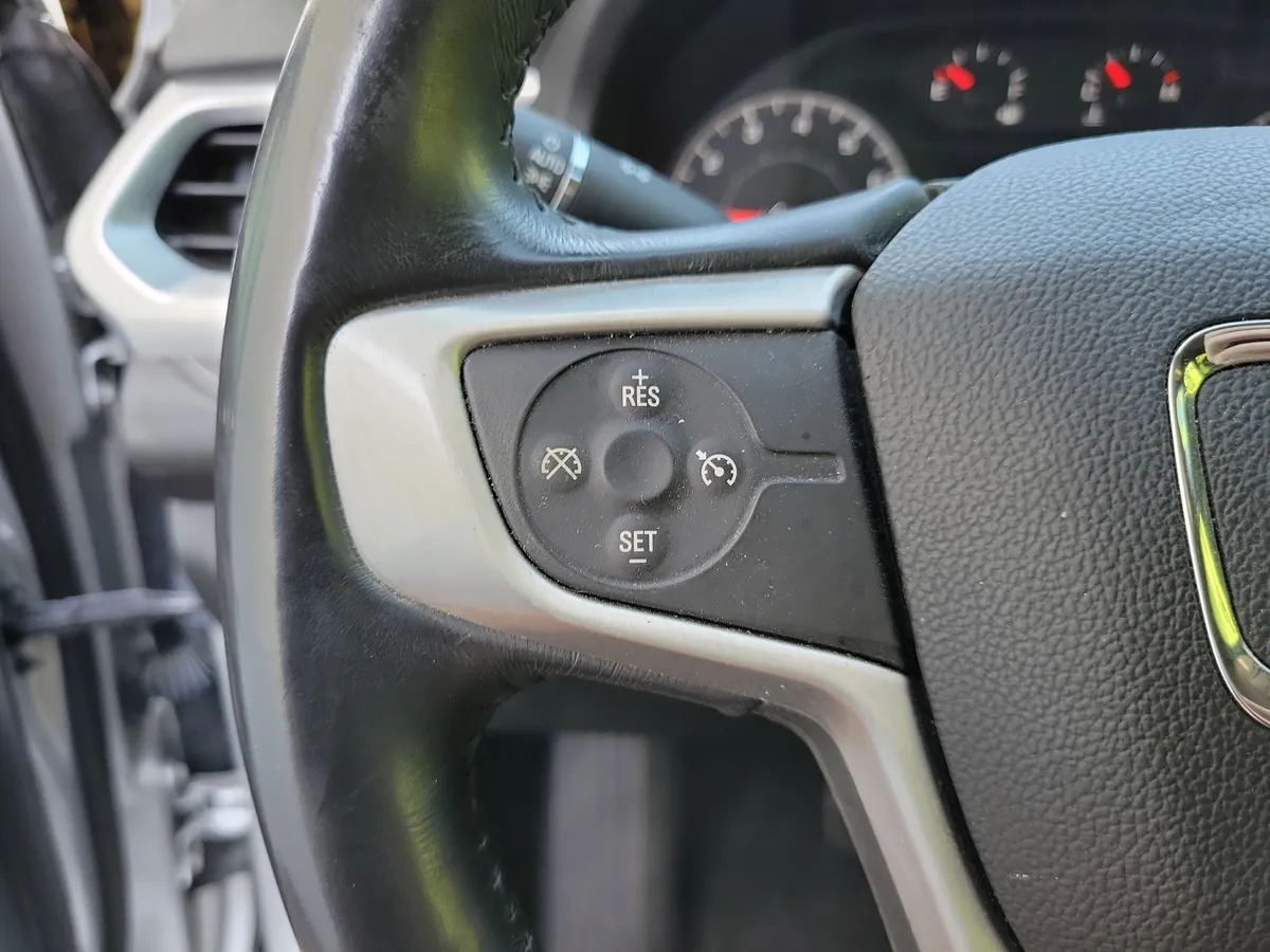 2018 GMC Acadia SLE-1 thumbnail 21