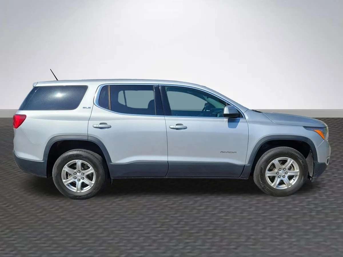 2018 GMC Acadia SLE-1 thumbnail 4