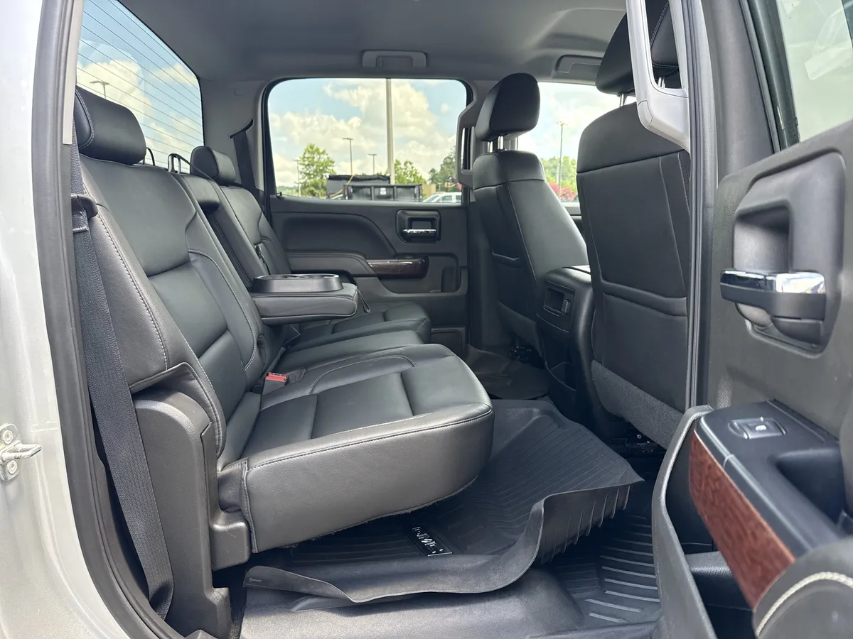 2018 GMC Sierra 1500 SLT thumbnail 15