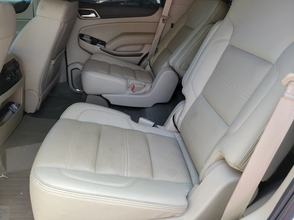 2018 GMC Yukon Denali thumbnail 16