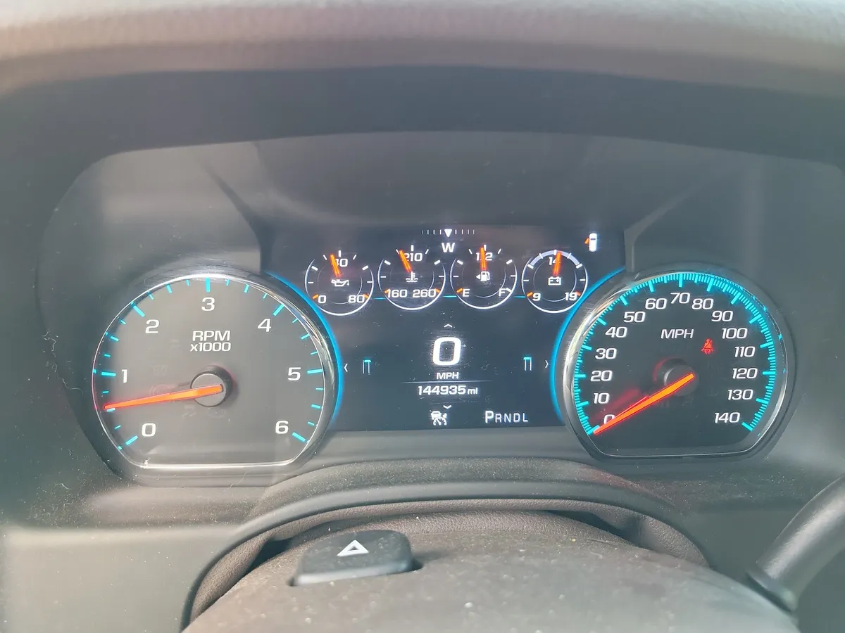 2018 GMC Yukon Denali thumbnail 28
