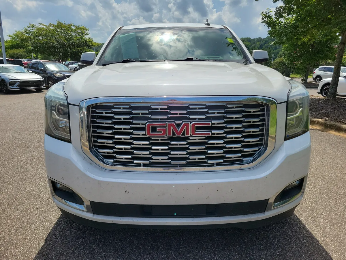 2018 GMC Yukon Denali thumbnail 8