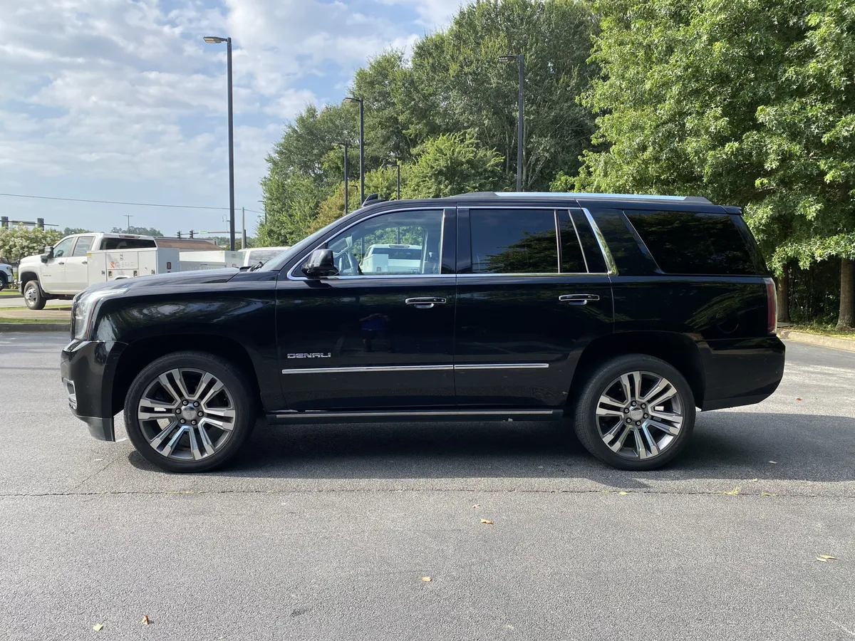 2018 GMC Yukon Denali thumbnail 5
