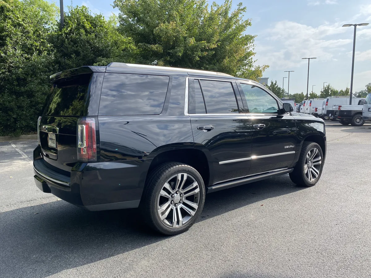2018 GMC Yukon Denali thumbnail 8
