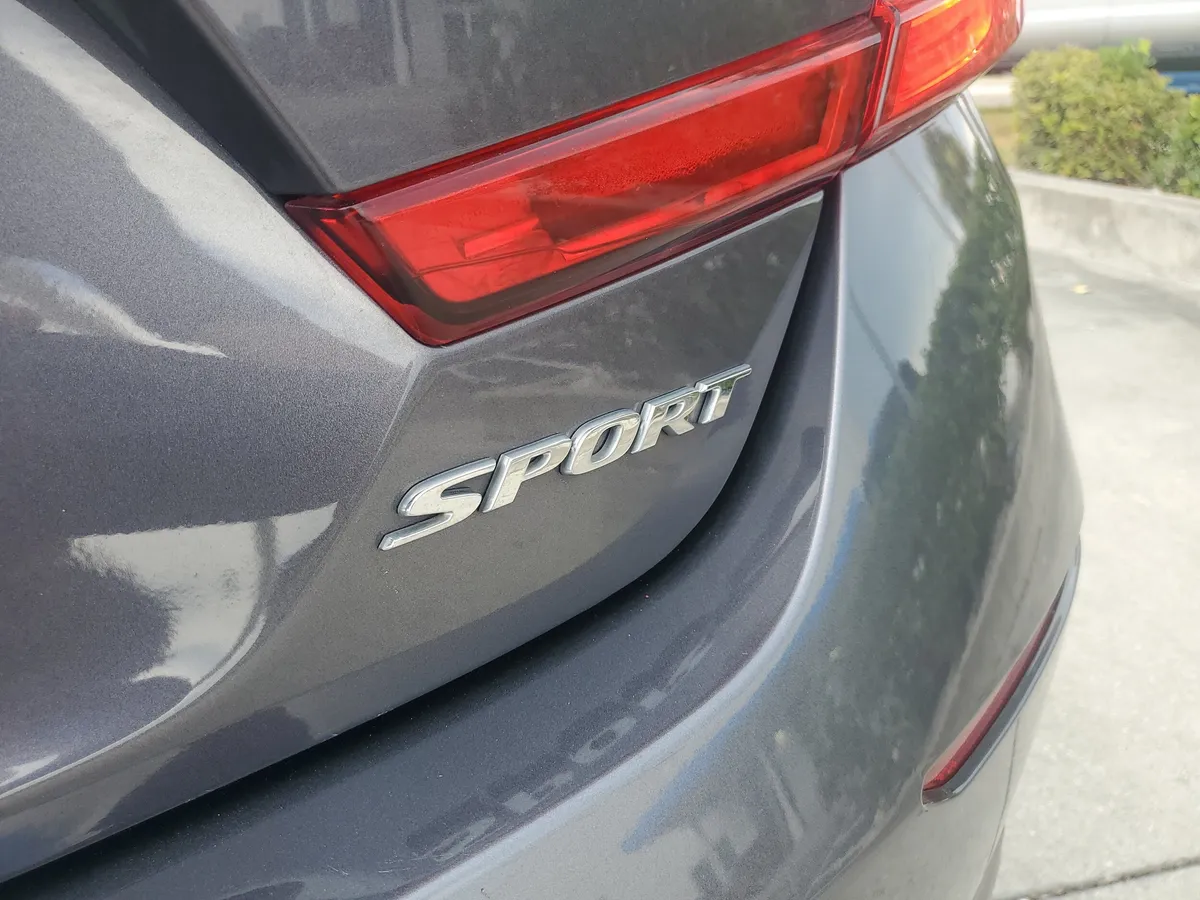2018 Honda Accord Sedan Sport 1.5T thumbnail 11