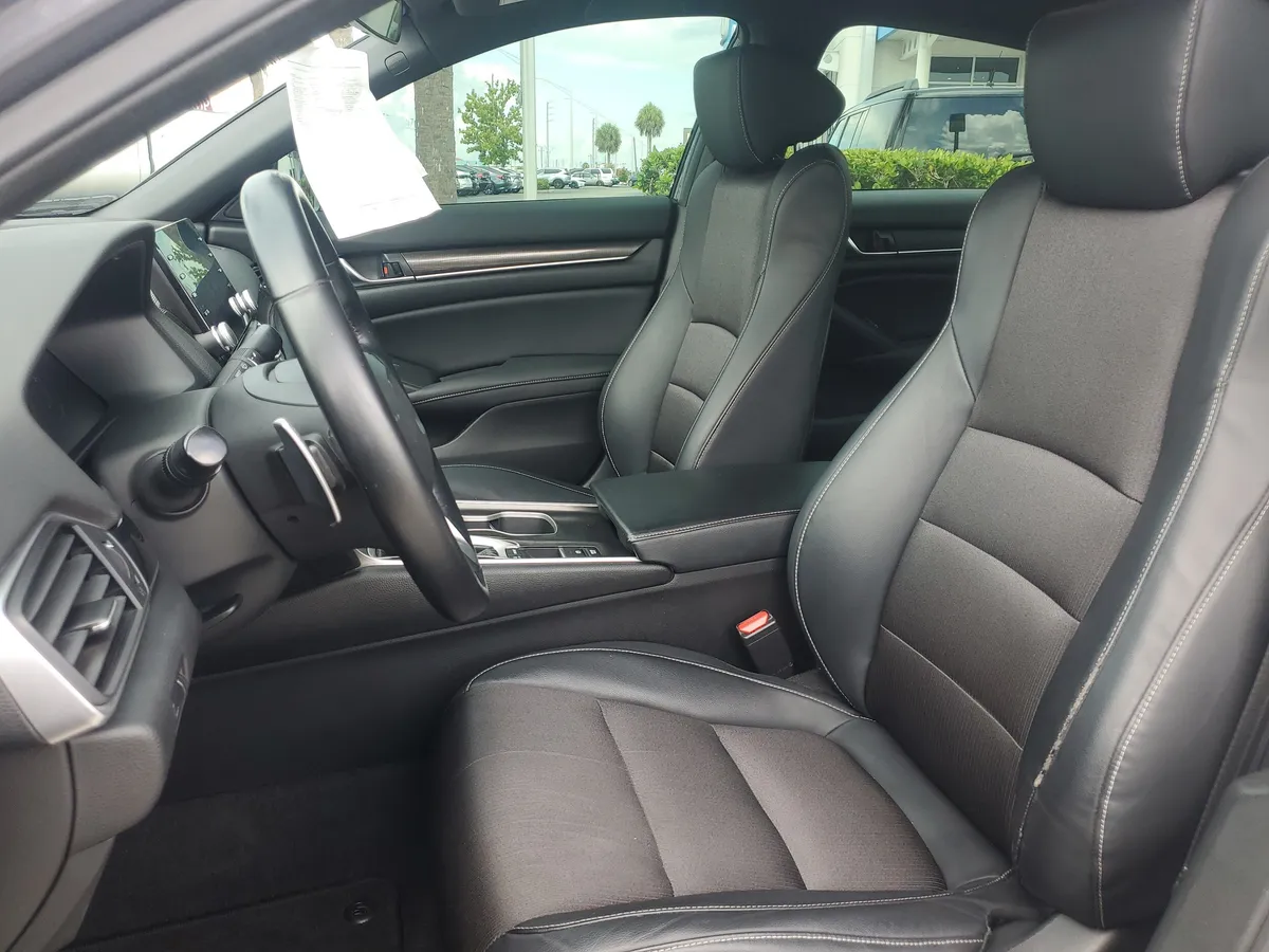 2018 Honda Accord Sedan Sport 1.5T thumbnail 21
