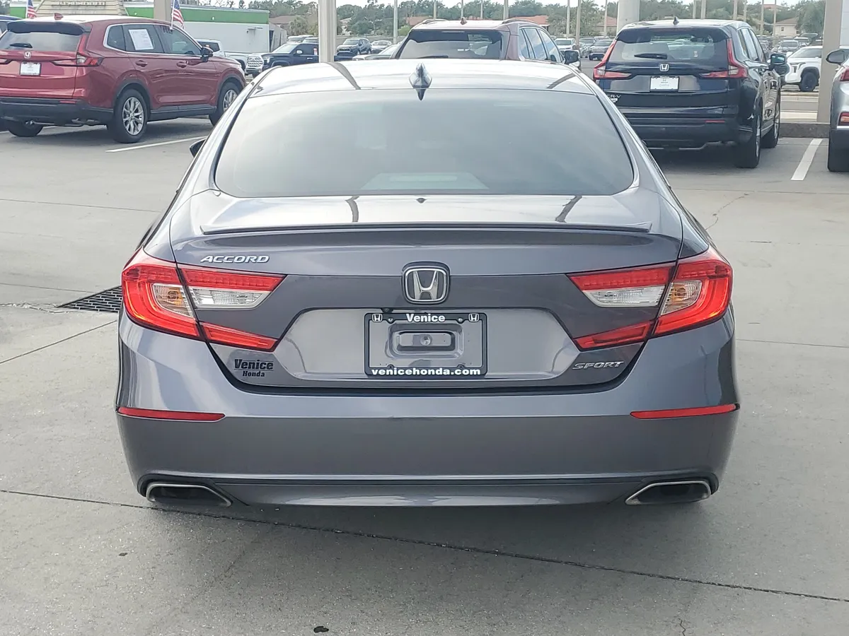 2018 Honda Accord Sedan Sport 1.5T thumbnail 5