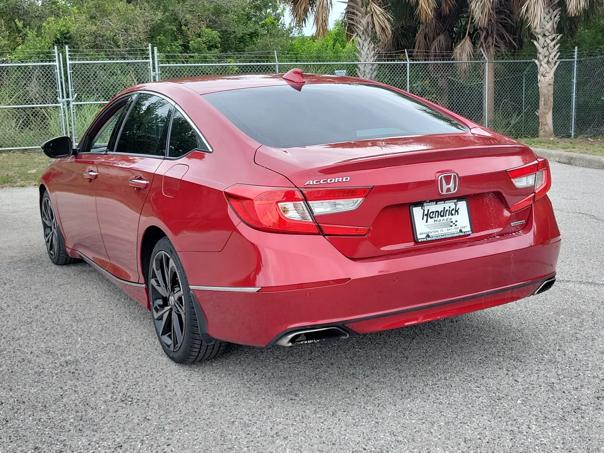 2018 Honda Accord Touring 1.5T thumbnail 7
