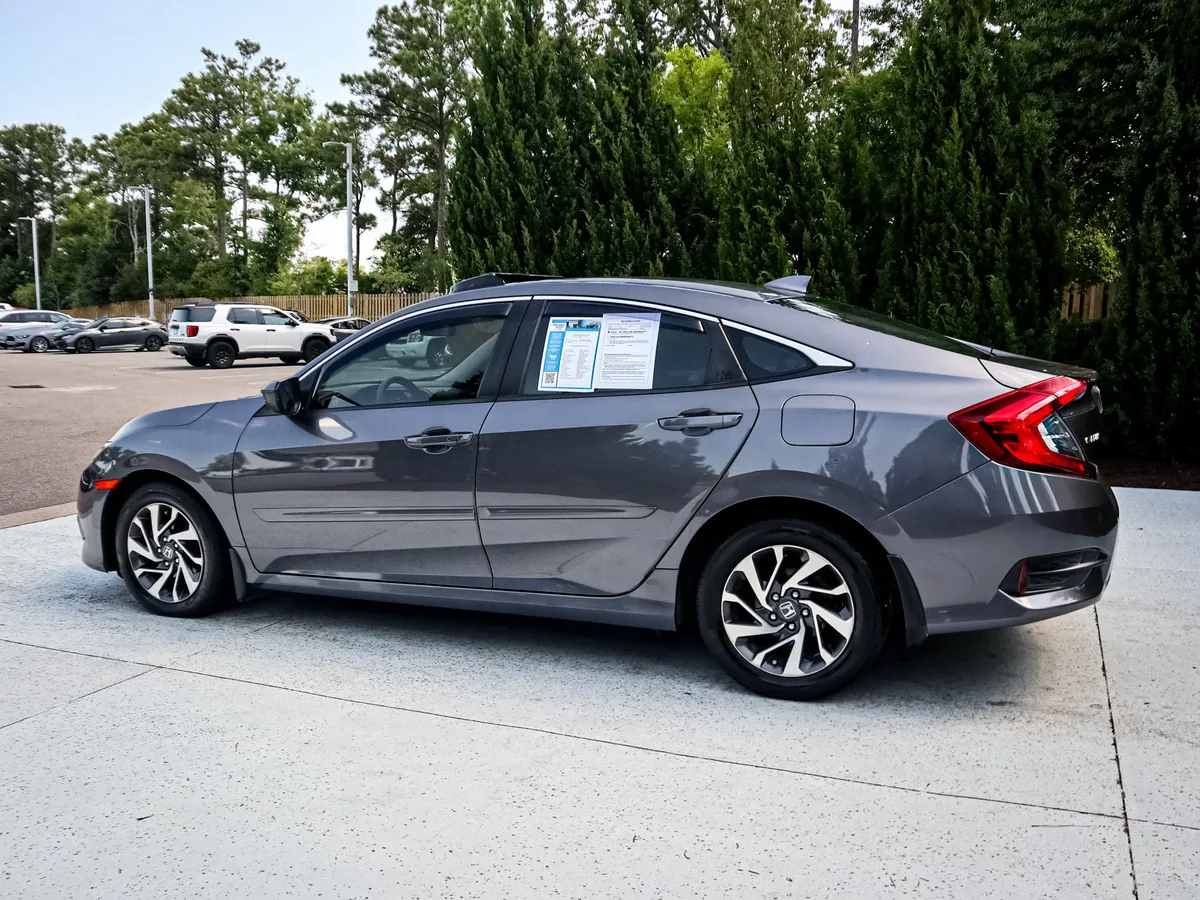 2018 Honda Civic EX thumbnail 6