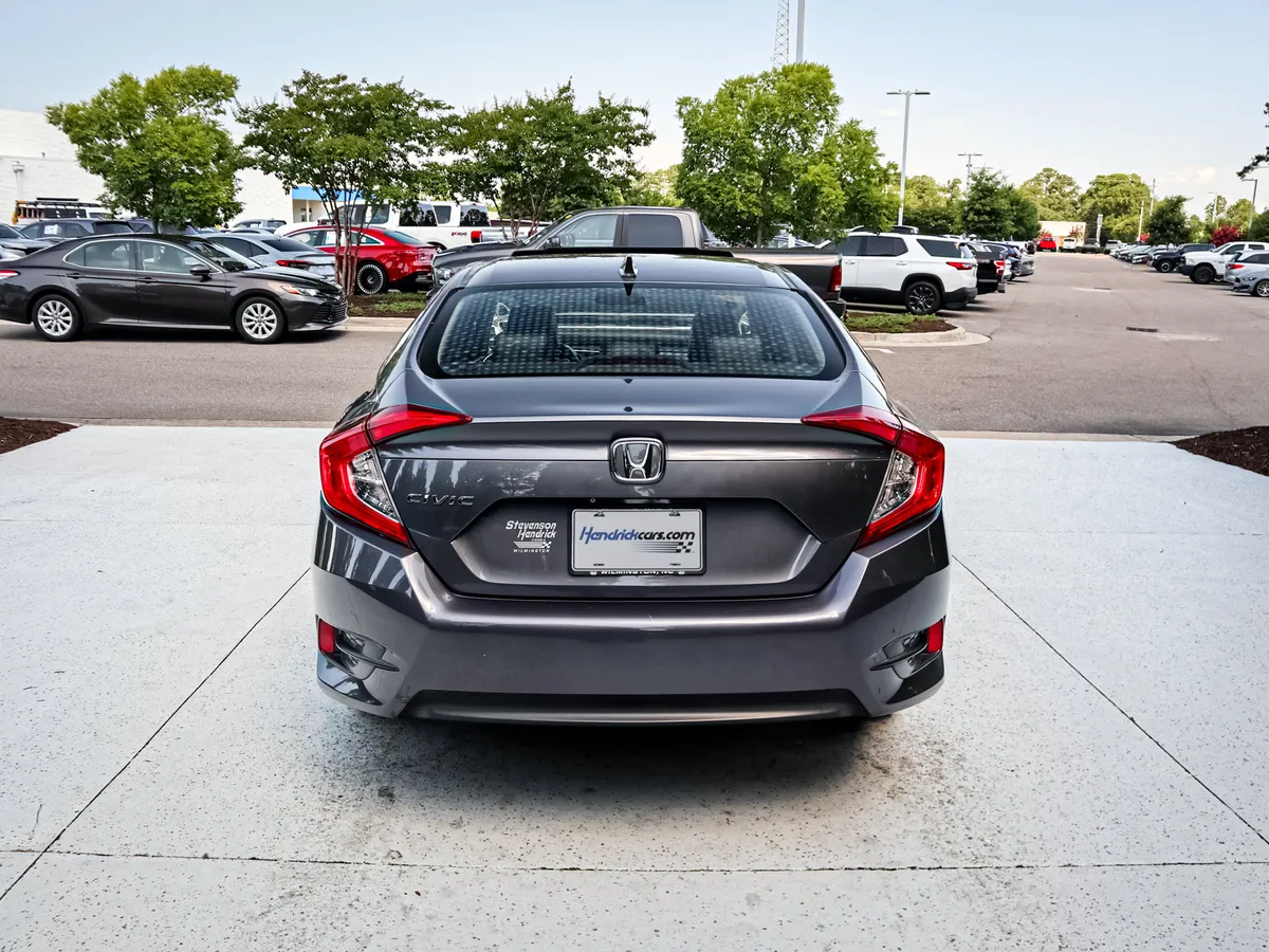 2018 Honda Civic EX thumbnail 8